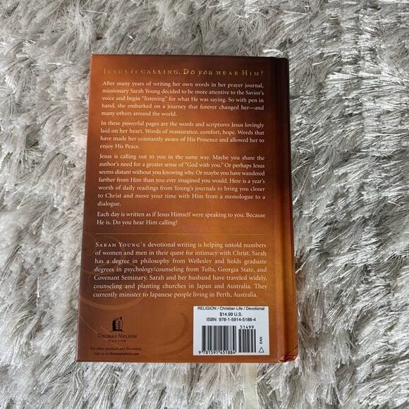 Jesus Calling Devotions Book Like New - Picture 3 of 4